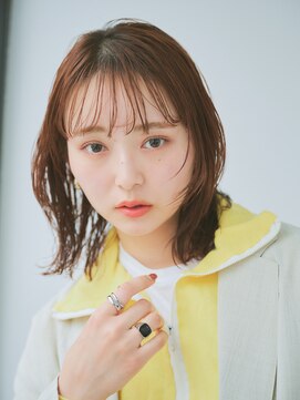 リトル ガレリア 新宿(little galleria) 顔まわりカット×ニュアンスパーマ風スタイル