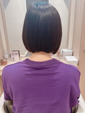 コーエン(cowen) 黒髪ふんわりミニボブ美髪ローライトかきあげカールアラフォー