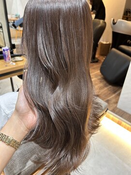 アドア 横浜(ADORE) 【ADORE 横浜】ブリーチなし透明感グレージュ