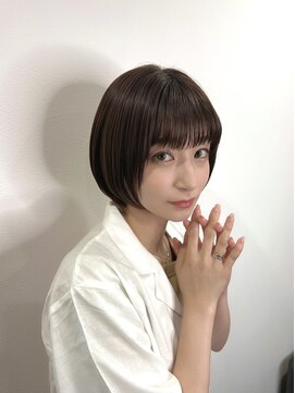 ウィローズ(WILLOW'S) くびレイヤーエモージュ愛されショートボブ艶髪