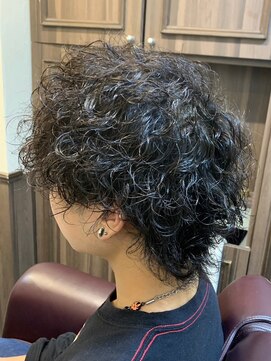 ミリオンバックス 神田店(Million Bucks) スパイキーショート/スペインカール<理容室>[メンズ/床屋/神田]