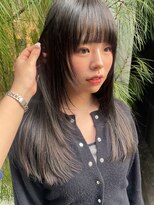 ノラギンザユー(NORA GINZA/U)&nbsp;レイヤーカット顔まわりレイヤー顔まわりカットオリーブカラー