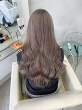 ソルア(soLua)&nbsp;寒色ミルクティーベージュ/ブリーチあり