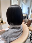軽め切りっぱなしボブ