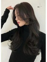 小顔に見せるワンホン＆韓国ヘア/顔周りレイヤーカット