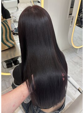 アイユー(ii+U) レッドカラー　韓国風　艶髪