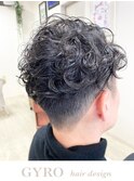 メンズカールスタイル