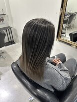 ザ アクネ 岡崎竜美丘店(THE ACNE)&nbsp;バレイヤージュ_グレー