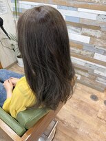 ハウオリ ヘアーワークス(Hauoli hair works)&nbsp;ハイライト×涼しげインディゴグレーカラー