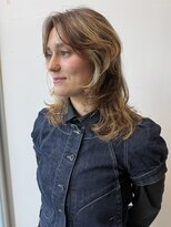 ロックス バイ マグ 松本(rocks BY MAG)&nbsp;バタフライレイヤーカット×クールアッシュ×エアリー感20代30代