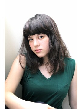 ナヌーク シブヤ(nanuk shibuya) 【nanuk 】 上品なくせ感ウェーブ ×　アイスブルーアッシュ