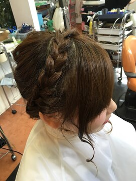 ヘアスタジオ ビ アップ(B up) 浴衣ヘアアレンジ