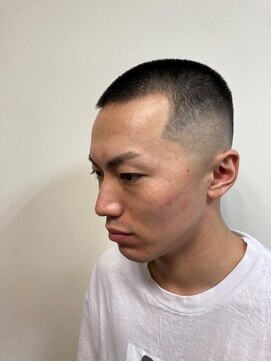 ビービースペースゼロワン(B.B SPACE01) skinfade