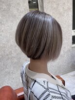 リリー(LILY)&nbsp;LILYホワイトハイライト☆