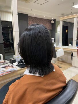 ヘアークリアー 春日部 大人可愛い丸みのあるウルフ風レイヤーカット/20代/30代