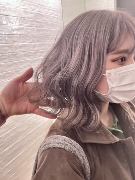 ステア ケース(stair case) グレージュカラー