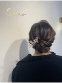 アップヘア　シニヨン　結婚式ヘアセット　お呼ばれ