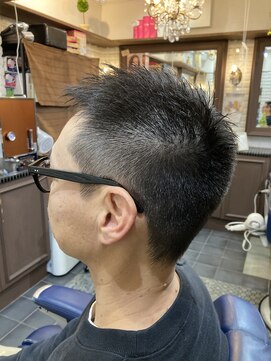 ルピナス 中田(Lupinus) モヒカン刈り上げスタイル