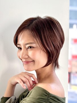 エアー 銀座タワー(AIR) 横顔スッキリショートスタイル