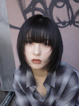 ノブレス ノアール(NOBLESSE NOIR) レイヤーボブ/丸みレイヤー/フェイスウルフ