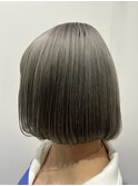 【相模大野カラー】透明感が際立つシルバーグレーボブ