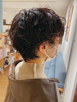 バッタ(Batta)&nbsp;パーマでありがち老けてみえないお洒落なショートパーマスタイル