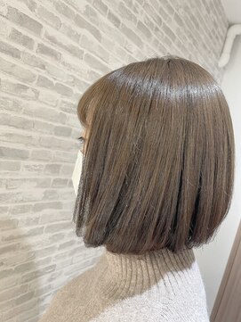 アッシュ 高円寺店(Ash) 明るめモカベージュのベーシックボブ★★