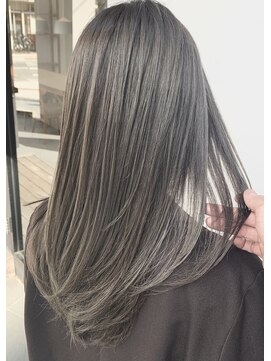 ホヌア(hoNua.) 【hoNua.】カーキグレージュ 透明感カラー外国人風 20代30代40代