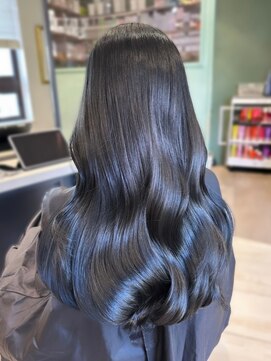 ユーフォリア 銀座本店(Euphoria) 艶感　ブルーカラー　透明感　ロング　髪質改善　水素カラー