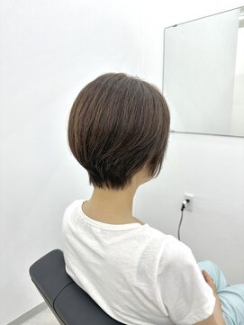 シロ 髪質改善ショートボブ