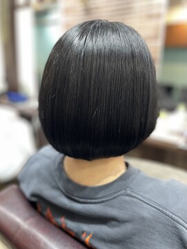 ルアン(Luan) アディクシー×ブルーブラック