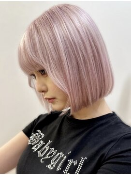 バイユアオウンフラワーズコロンカバ(buy your own flowers : kava) ブリーチ20代30代ダブルカラーシアーピンクミディアム丸みボブ