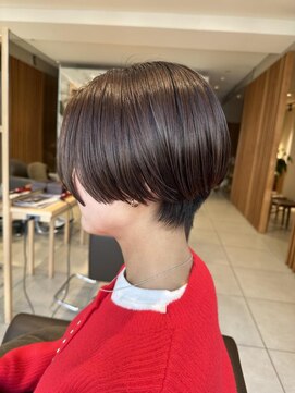 キャリ(CALI) センターパートショートボブ CALI・田町・三田・美容室・CHIAKI