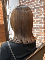 ヴィップルーム(viproom) 大人ボブレイヤーカットアッシュカラーダブルカラーおしゃれ女子