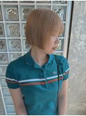 ミニボブ×ハイトーンベージュ