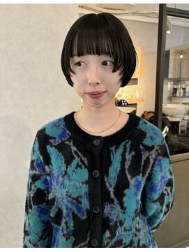 フェリアファム 北千里(FERIA fam) 縮毛矯正/北千里/ショート/ブリーチ/インナー/ボブ／髪質改善