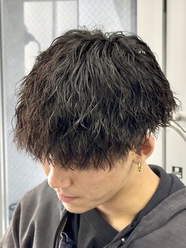 オーバル ジングウマエ(OVARL jingumae) 緩め縦落ちツイストスパイラル