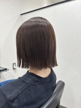 セカンド(Second) Second   ×　切りっぱなしボブ