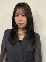 スラップ(SLAP)&nbsp;ハッシュカット、レイヤーカット、ロングレイヤー