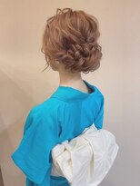 アミカ(Amica)&nbsp;ゆるふわシニヨン/20代30代人気スタイル/浴衣ヘアセット