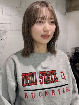 ヨーク(YOKE) 【YOKE】ミルクティーアッシュグレージュカラーぱっつん前髪