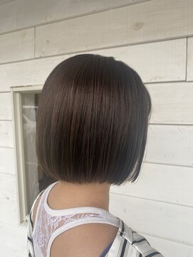 ブリック(Brick) グレージュボブ