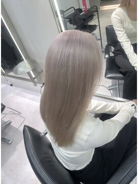 スイ 松戸(SUI) ホワイトベージュ♪