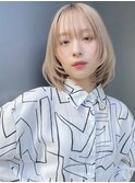 ブロンドベージュ フェイスレイヤーボブ レイヤーカット A0411
