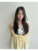 ミディアムレングスのハッシュカット