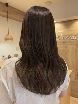 テラス(Terrace) 【Terrace】柔らかオリーブグレージュ×ロング