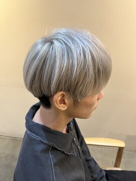 ソウスシア(SOURCE cia) メンズホワイトカラーマッシュ【佐藤和弥】