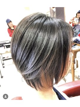 コトナ 越谷店 30代40代50代 大人女性/前髪ありショートボブ／ショートヘア越谷