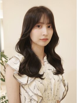 セラ(Cela)の写真/顔周りのカットで印象が変わる!顔周りの繊細なカットで、あなたの魅力を最大限に引き出します♪