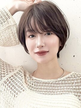 ファナ(fha-na) 似合わせカット☆ 大人ガーリー ☆小顔ショート☆